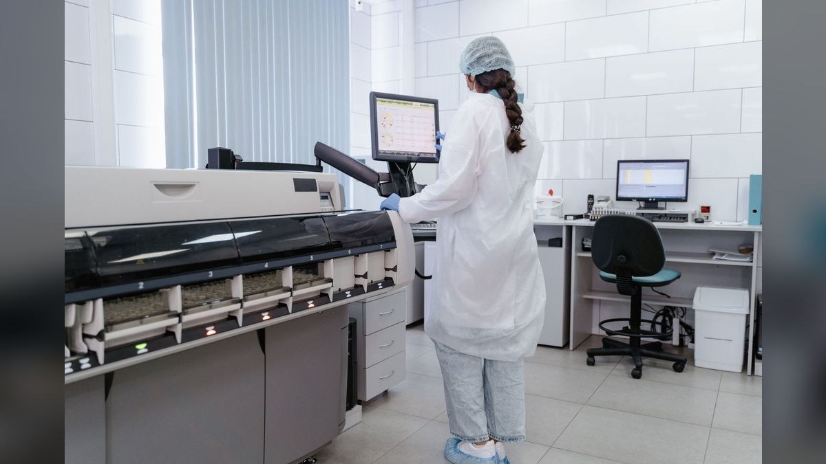 What is the best tech stack for a biotech or life sciences lab in 2027 — figure 4