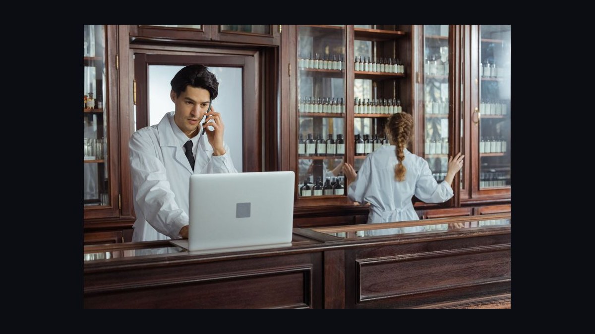 What is the best tech stack for an independent retail pharmacy in 2027 — figure 6