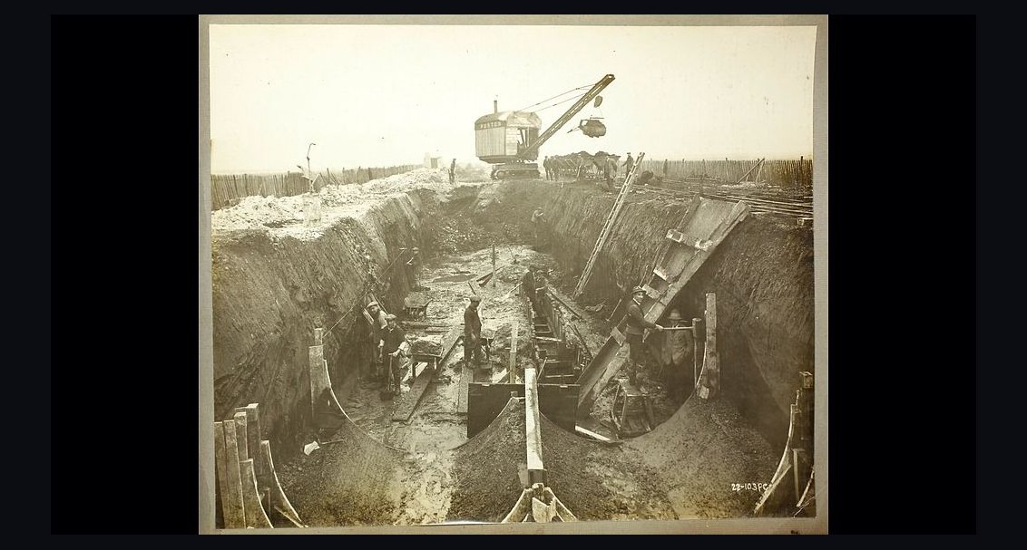 What is the best tech stack for an excavation or site work contractor in 2027?
