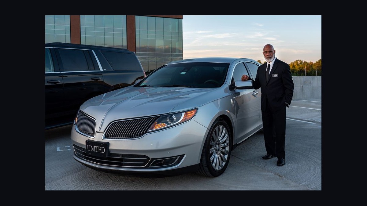 What is the best tech stack for a limousine or black car service in 2027 — figure 2