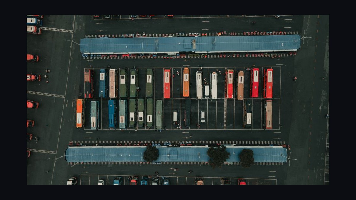 What is the best tech stack for a charter bus or motorcoach company in 2027 — figure 5