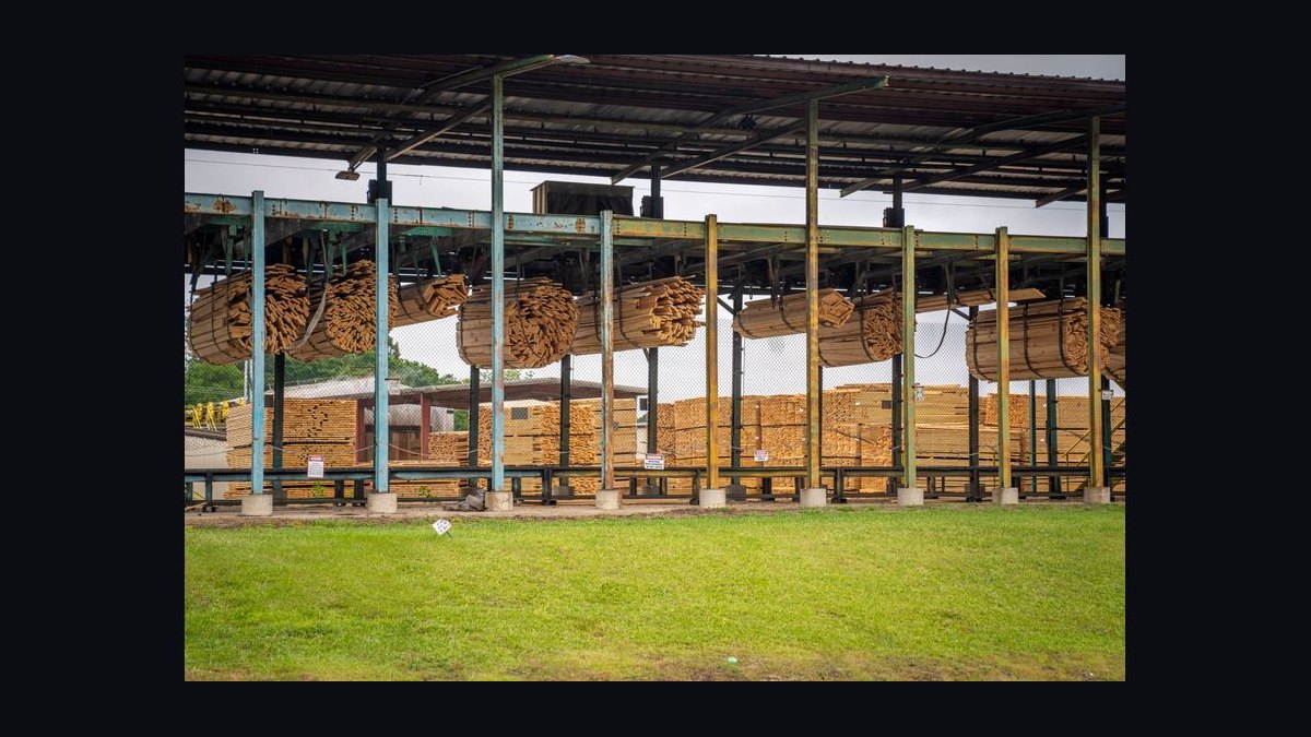 What is the best tech stack for a building materials or lumber yard in 2027 — figure 10