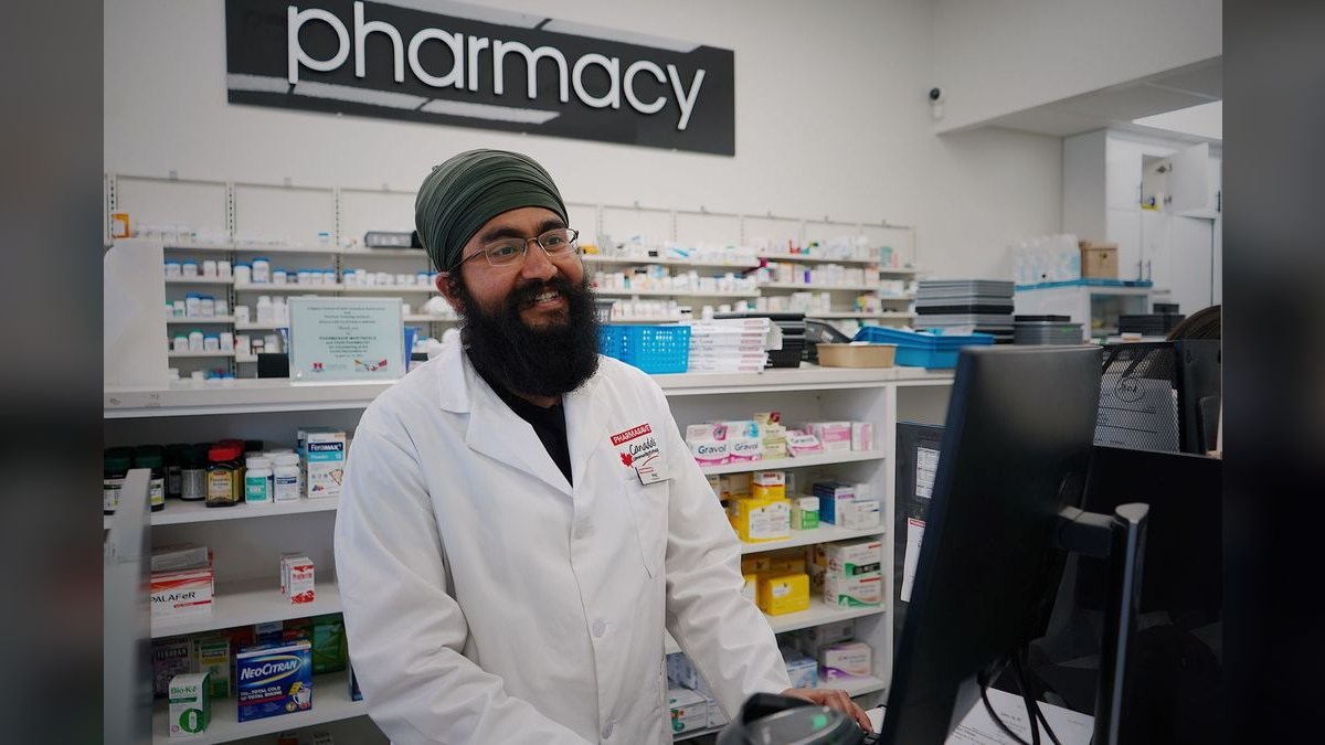 What is the recommended Retail Pharmacy Chain sales and operations tech stack in 2027 — figure 5