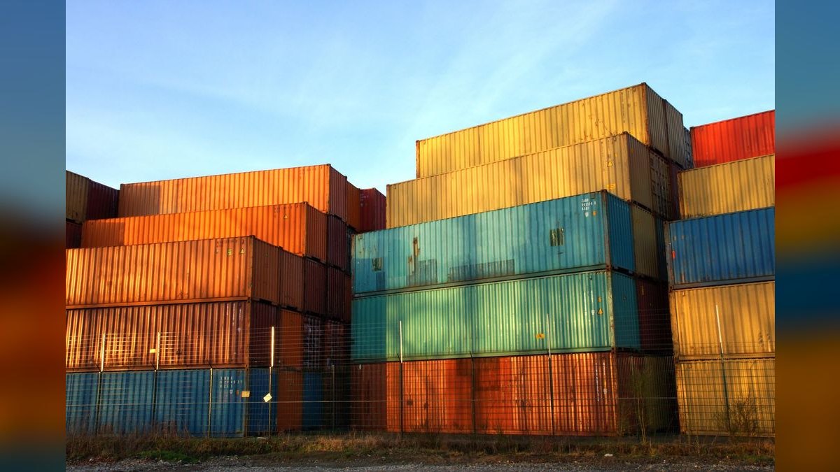 The Enterprise Architecture Stack for Healthcare: HL7 FHIR, Apache Camel, and PostgreSQL
