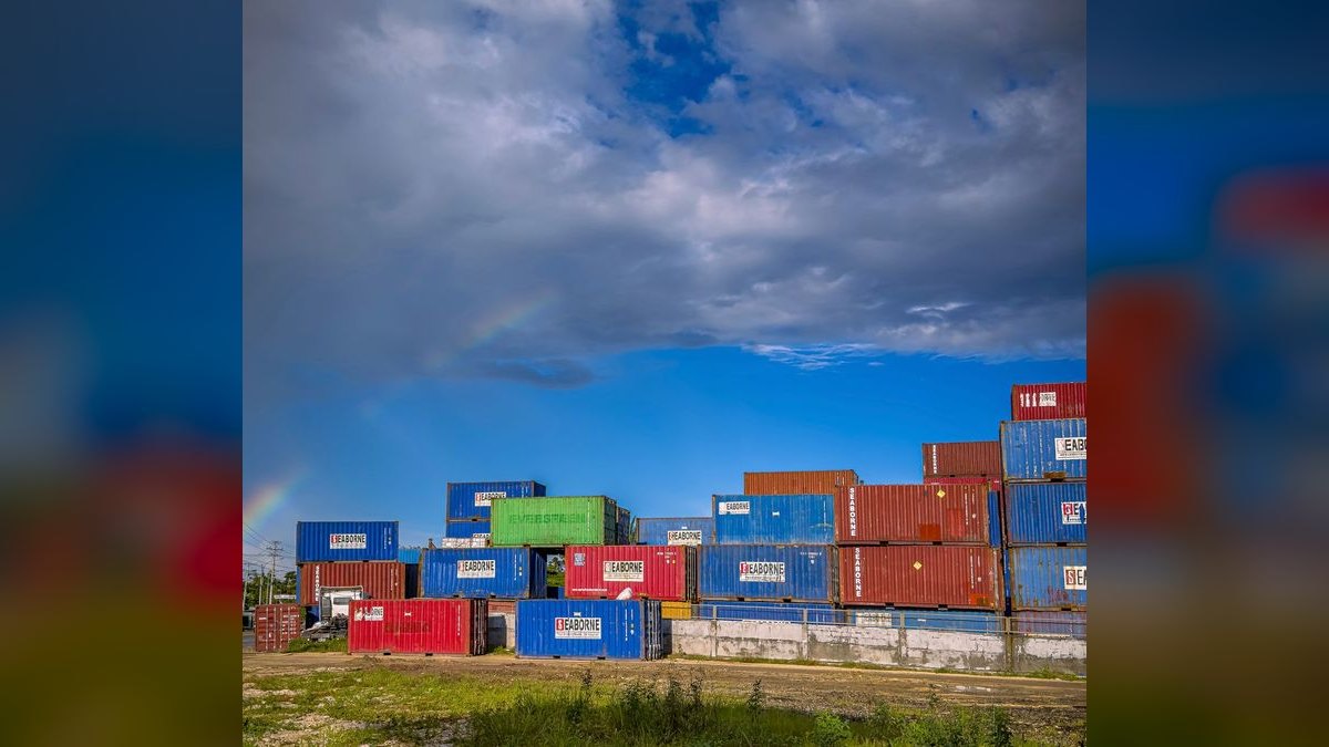 Cloud-Native Stack for Enterprise Supply Chain Management