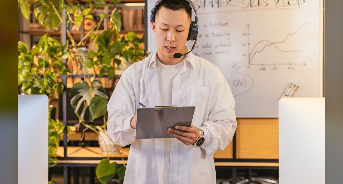 The Modern Outbound Sales and SDR Stack: Sequencing, Enrichment, and Dialers in 2027