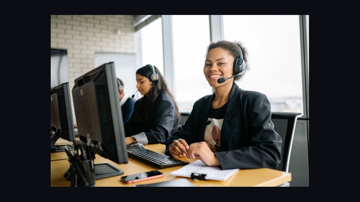 The Customer Support and Helpdesk Stack in 2027 — figure 8