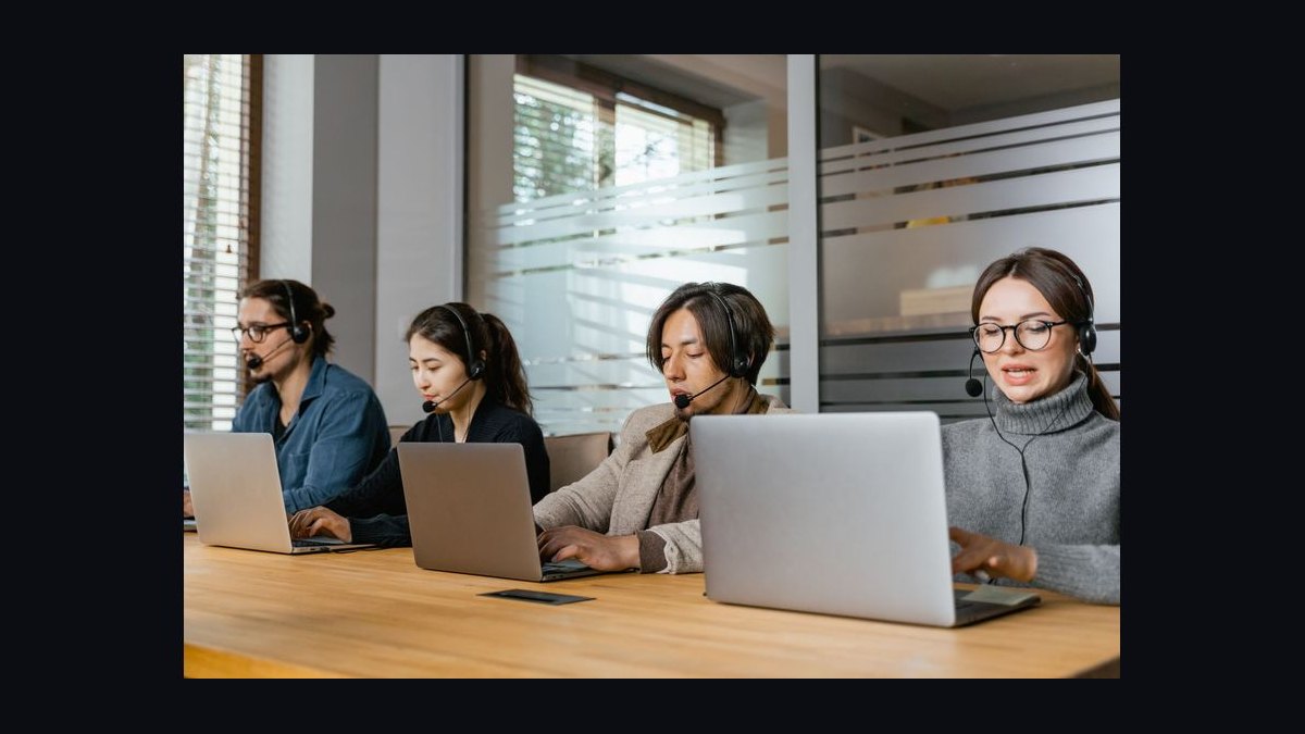 The Customer Support and Helpdesk Stack in 2027