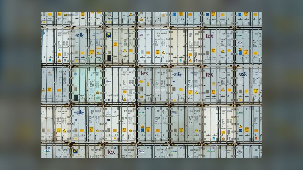 The WebGPU Stack for Browser-Based 3D Collaboration in 2027 — figure 10
