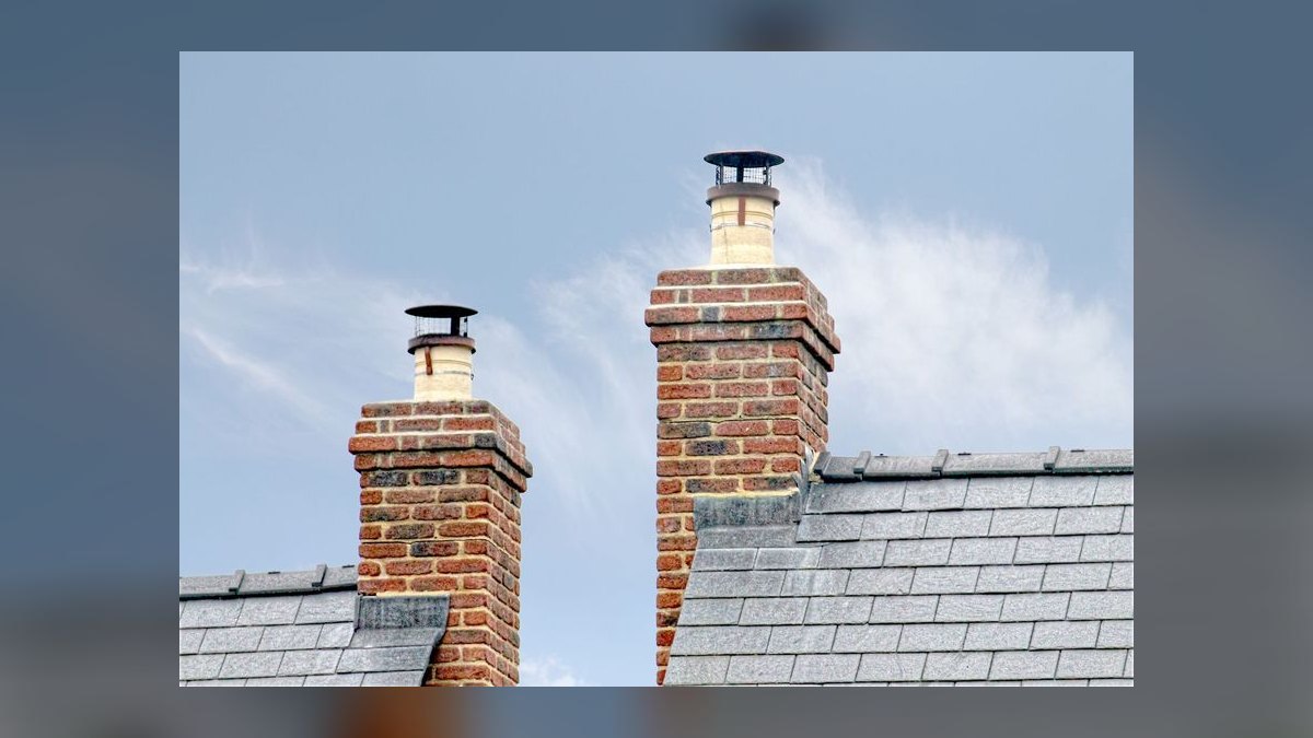 What is the best tech stack for a roofing contractor in 2027 compared to the leading all-in-one field service management platform in 2027 — figure 4