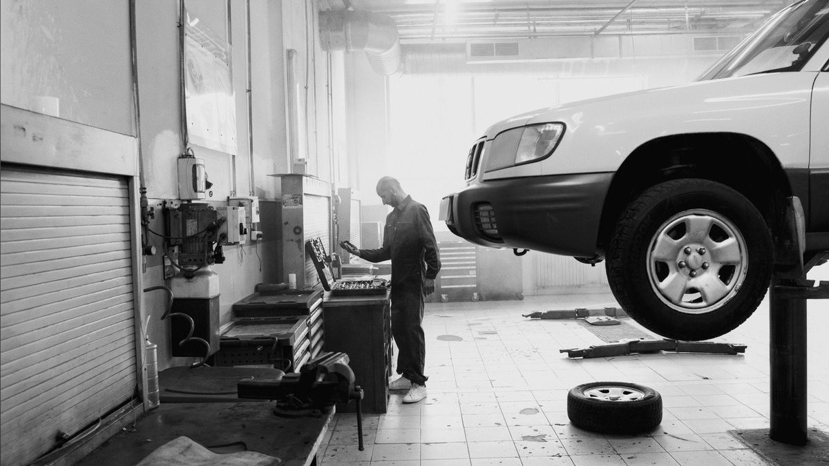 Do I Need a Fractional CRO for My Auto Dealership?