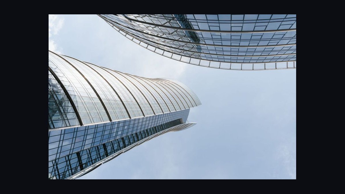 How do I structure a fractional CRO's first 90-day plan when the sales team has never had a formal onboarding process in 2027?