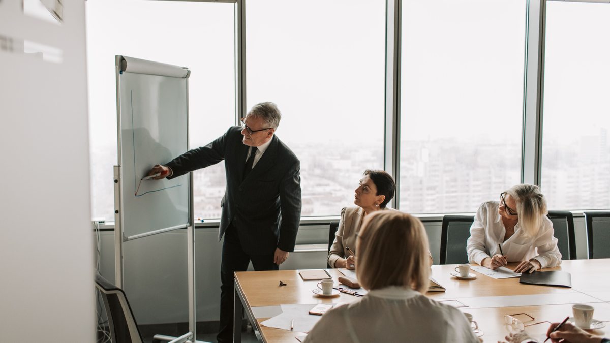 How Do I Set Sales KPIs That Reflect the Whole Business — figure 2