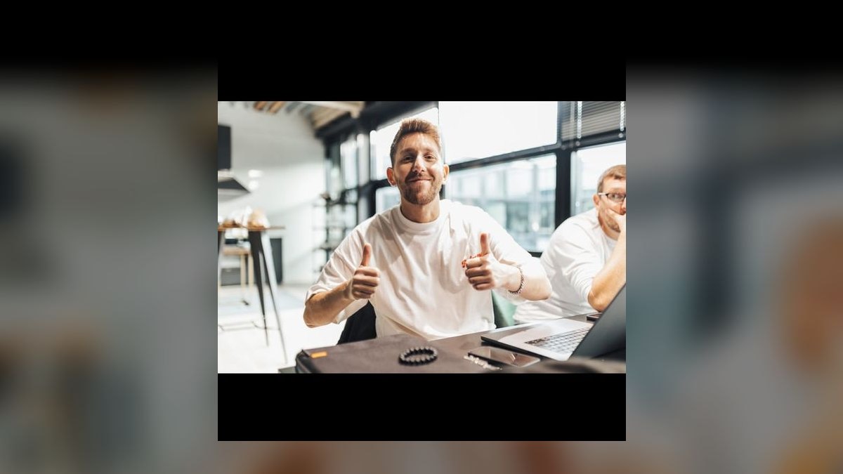 Should I Hire a Fractional CRO If I Just Raised a Series A — figure 7