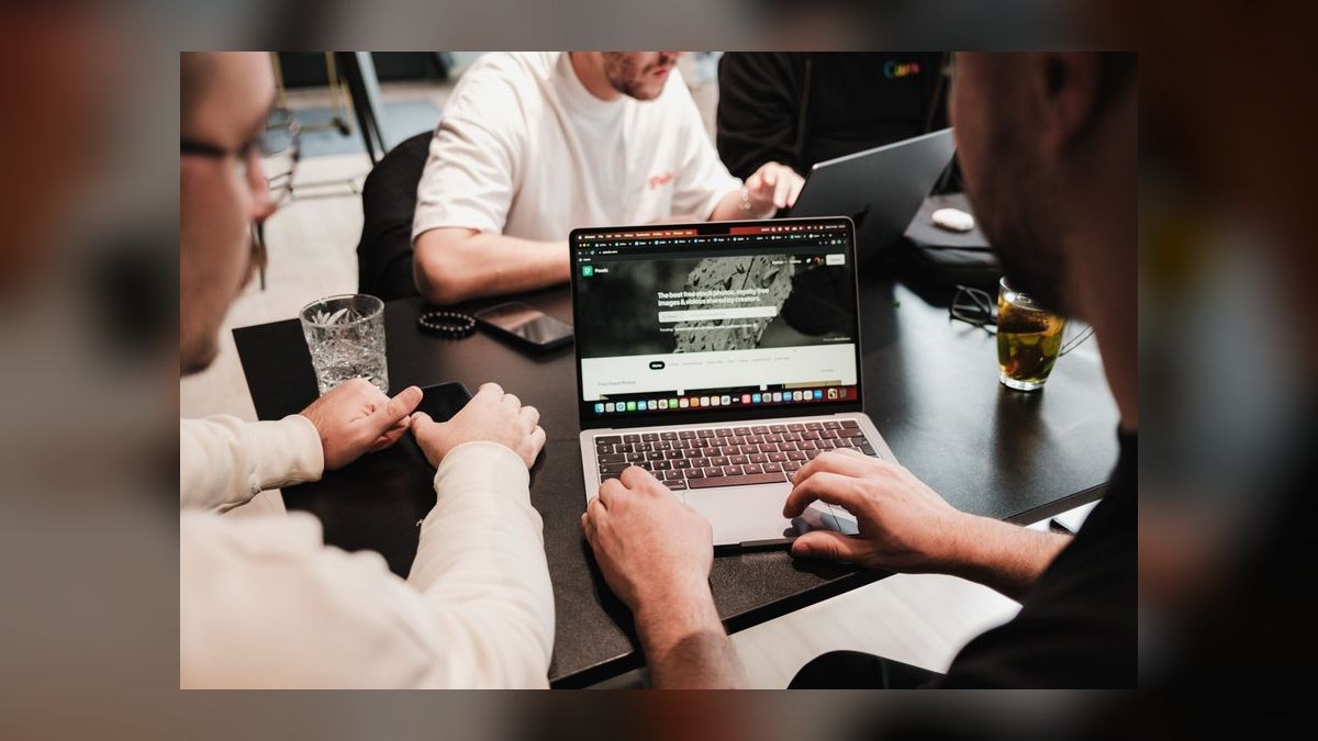 Should I Hire a Fractional CRO If I Need to Build My First Sales Playbook — figure 7