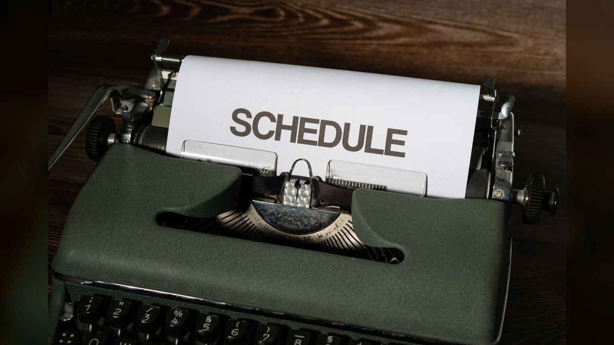 How Many Employees Should I Schedule Each Shift at My Comedy Club — figure 4