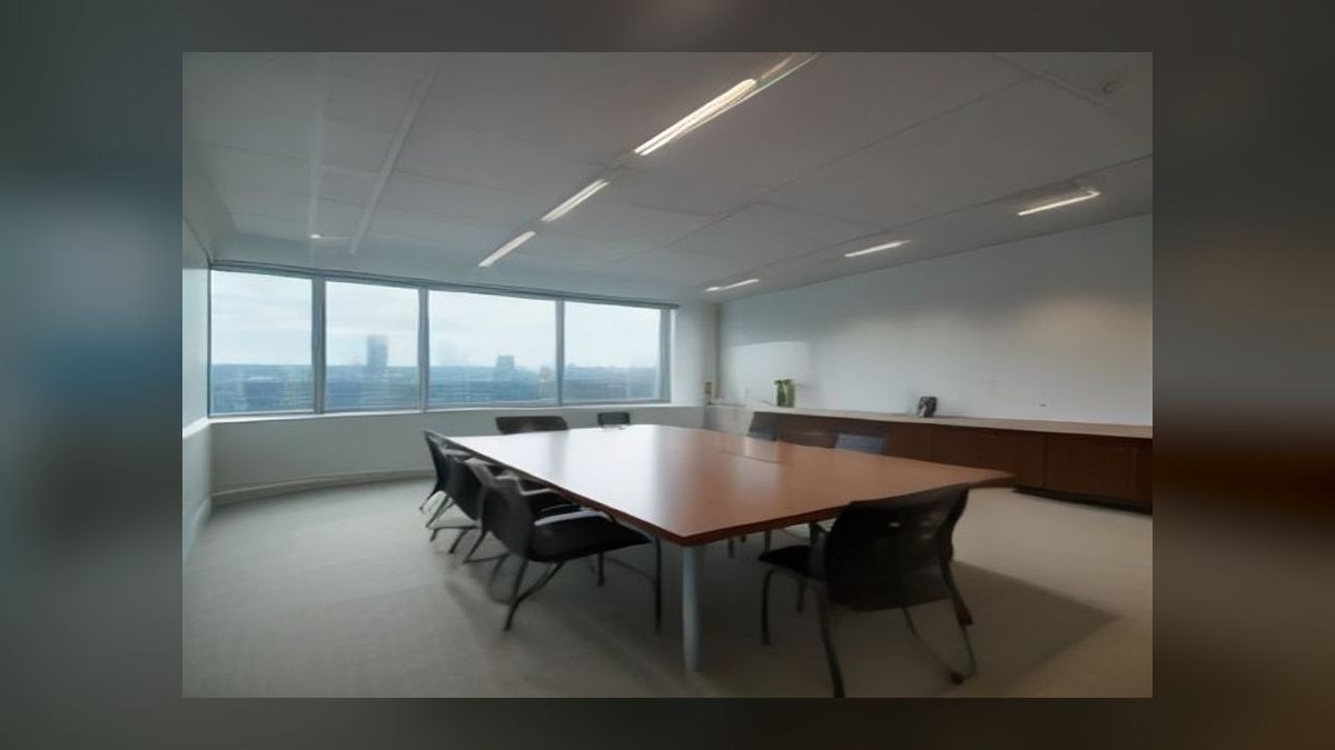Should I Hire a Fractional CRO If I Am Taking the Company to Market in a Year in 2027?
