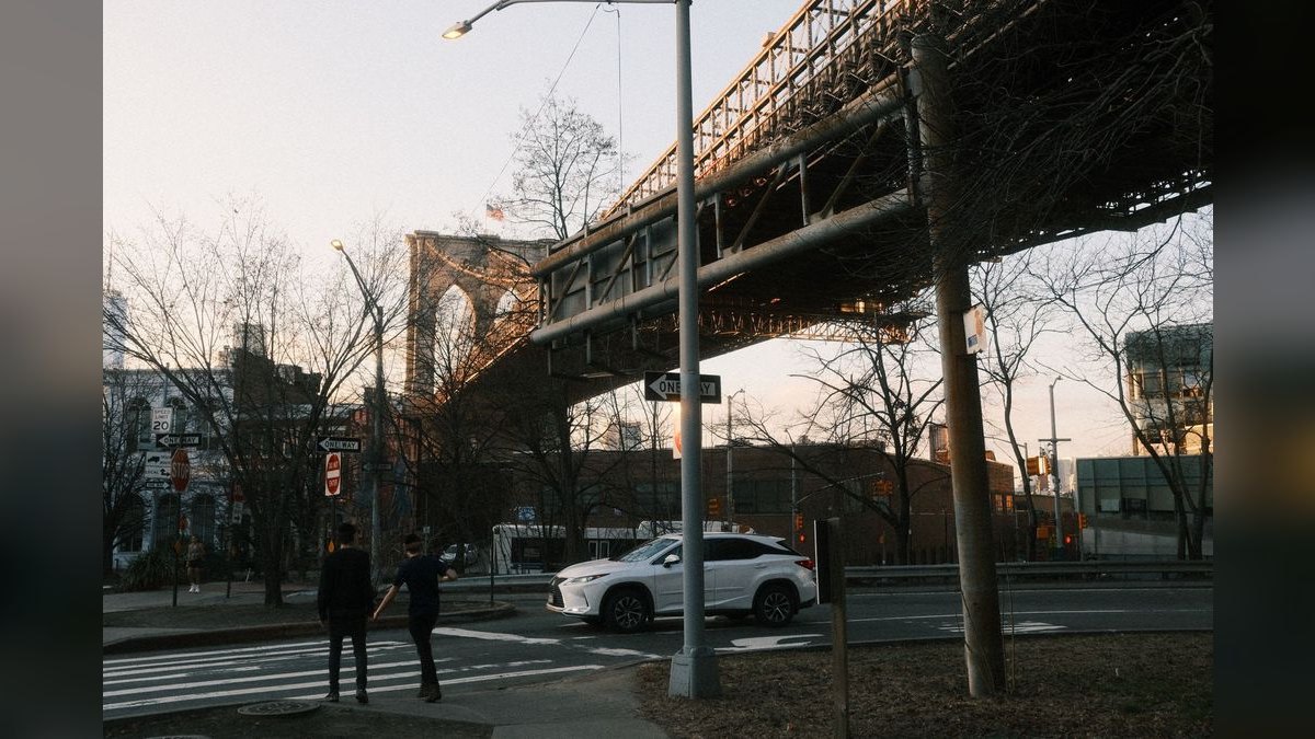 What should I look for in a fractional CRO in Brooklyn — figure 2