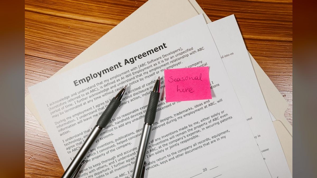 How do I hire a fractional head of revenue in Miami?