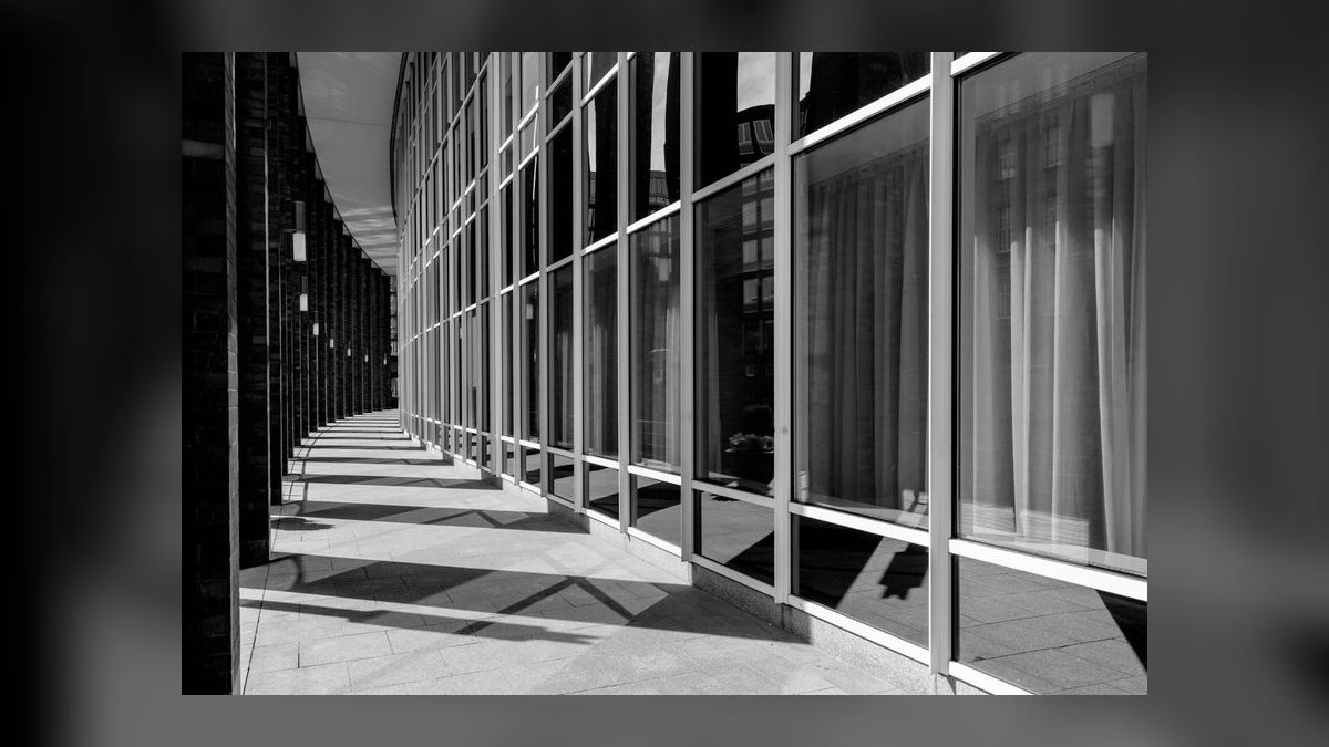 What should I look for in a fractional CRO in Boston in 2027 — figure 1