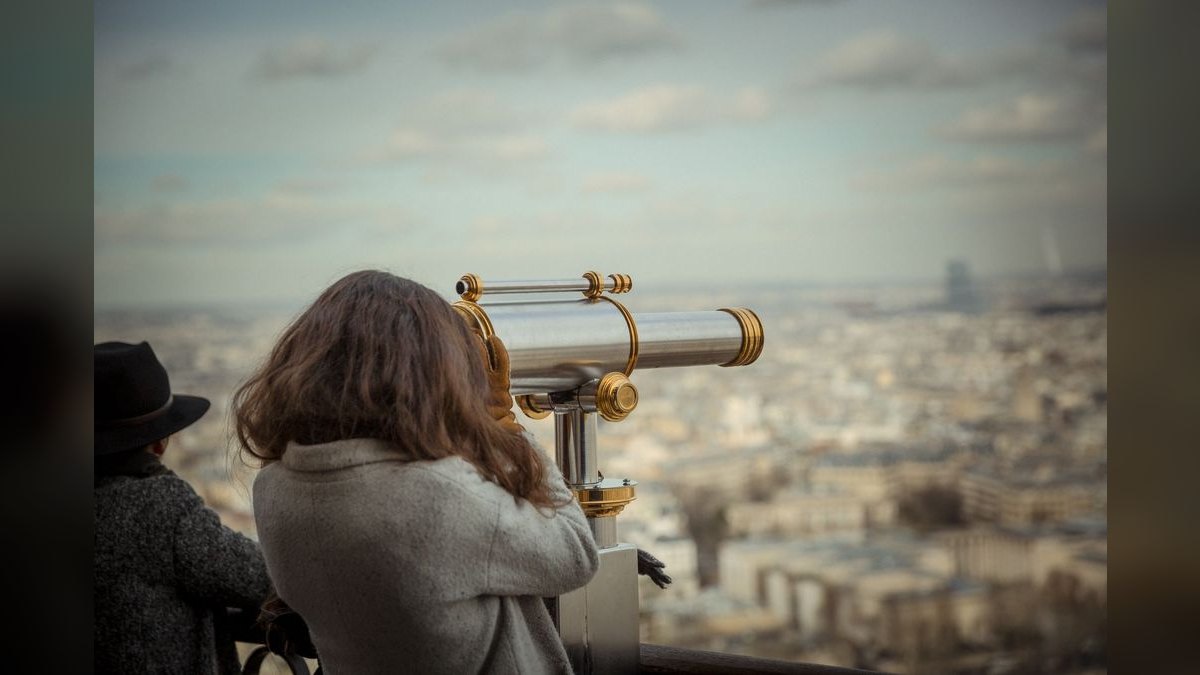 How do I scope a fractional CRO engagement for a $5M to $10M ARR company — figure 1