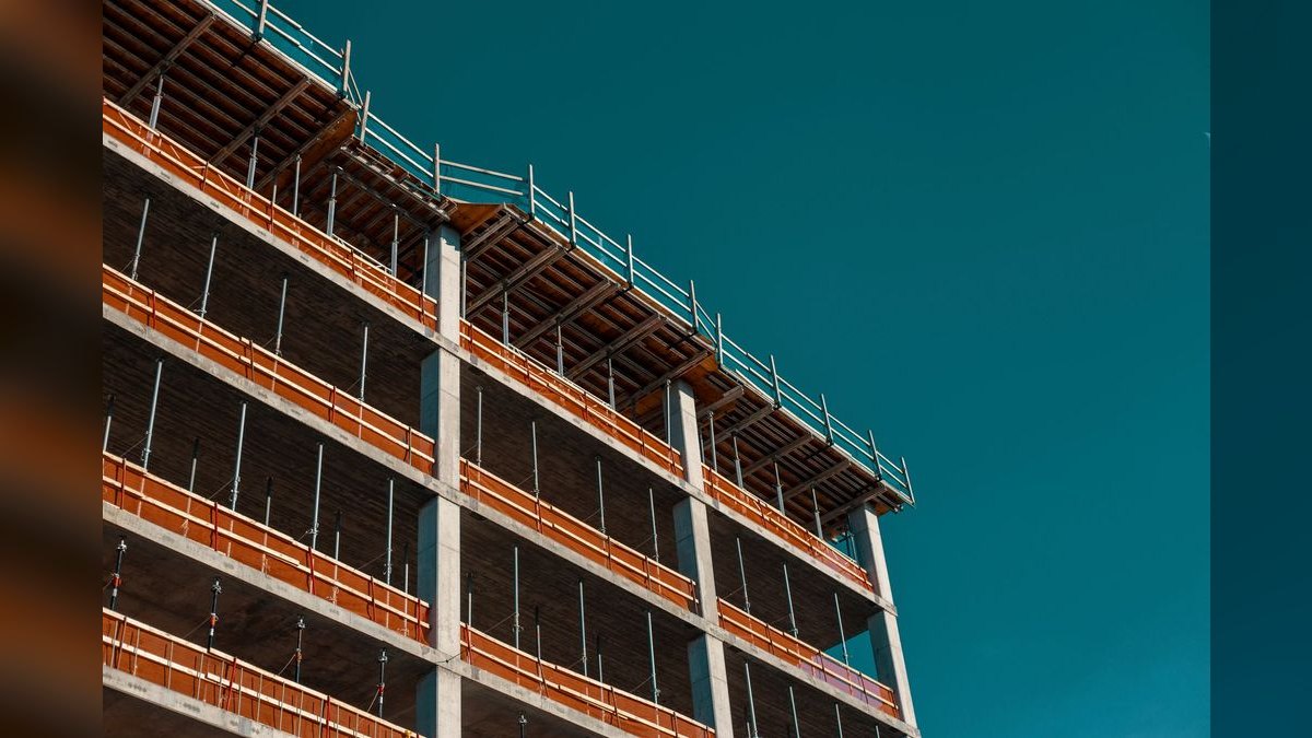 How does a fractional CRO build pipeline for a dev tools company — figure 2