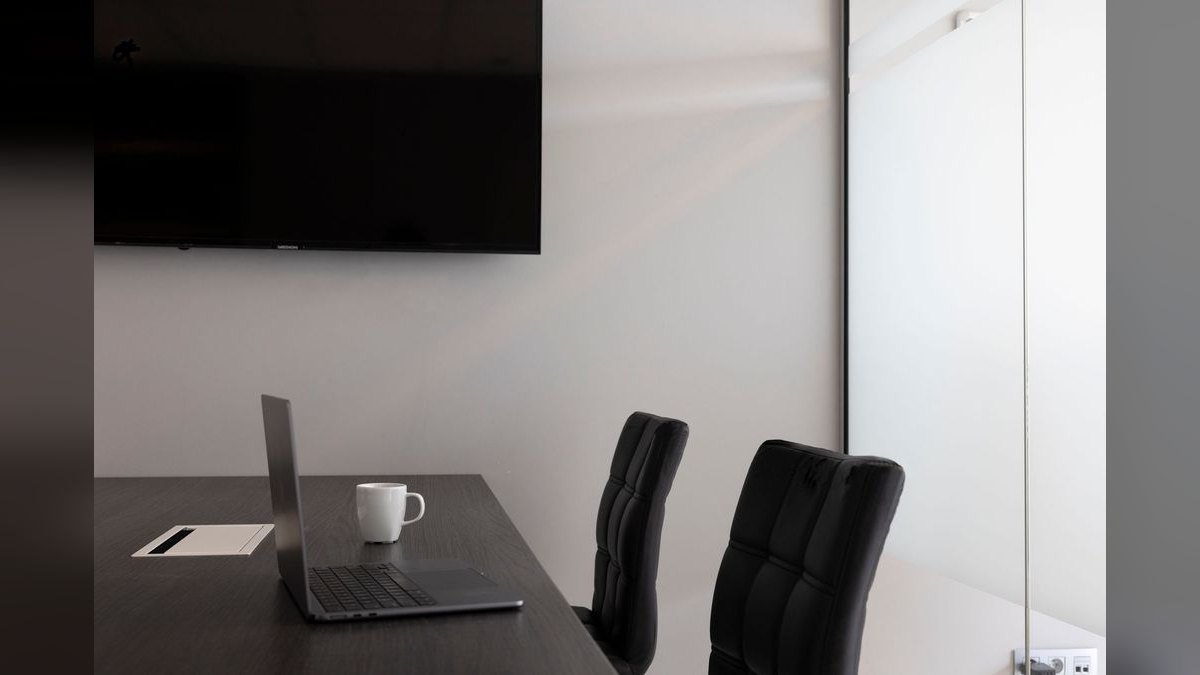 How do I hire a fractional head of revenue in Irvine in 2027 — figure 4