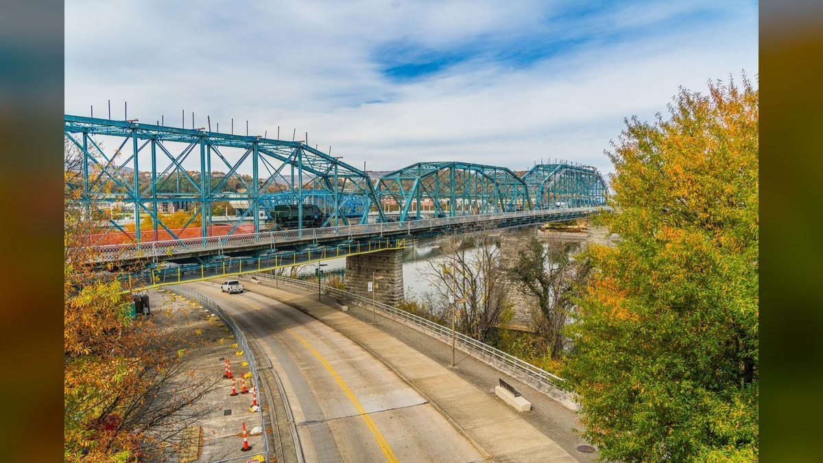 What does a fractional CRO cost in Cumberland in 2027?
