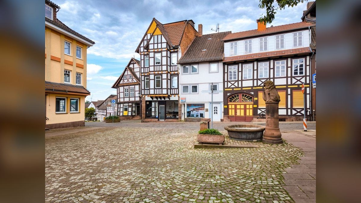 How do I find a fractional CRO in Germantown in 2027?