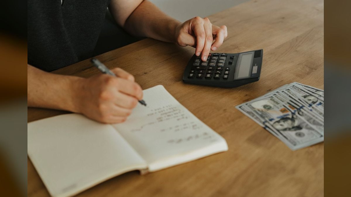 What does a fractional CRO cost in Elkton — figure 4