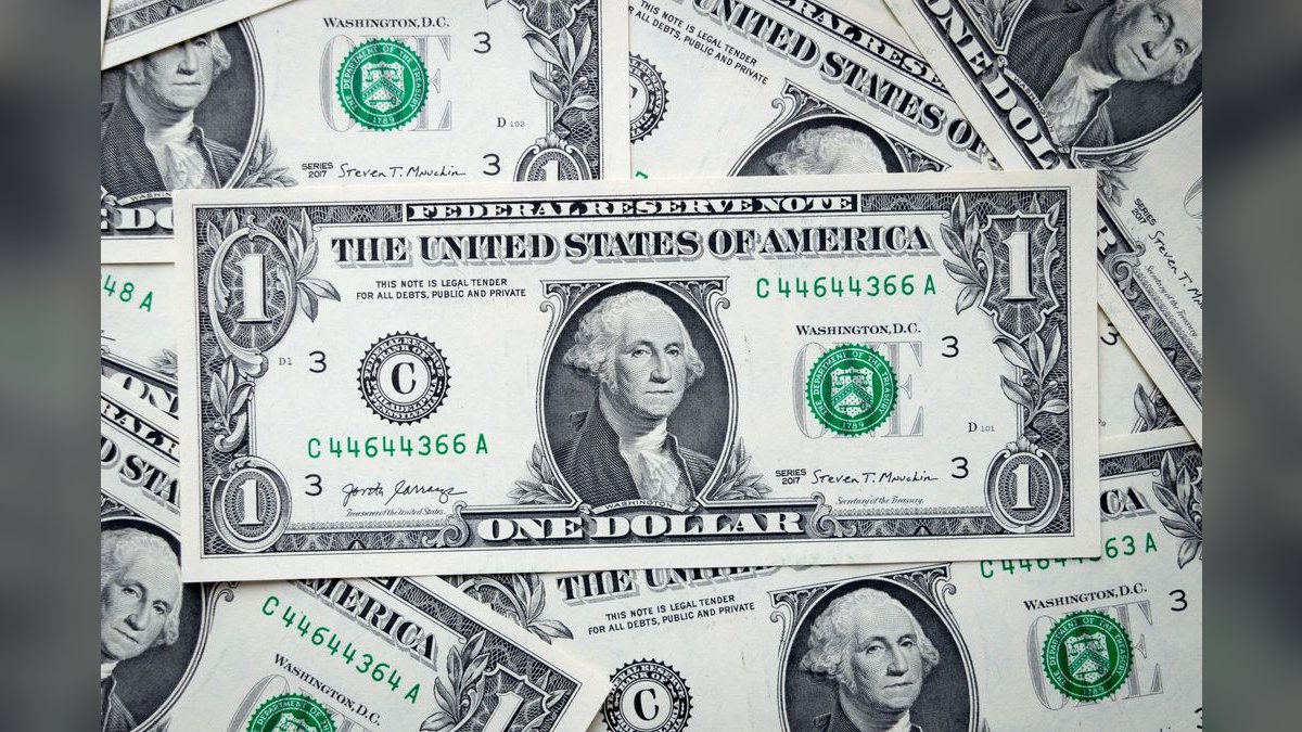 What does a fractional CRO cost in Fredericksburg in 2027?