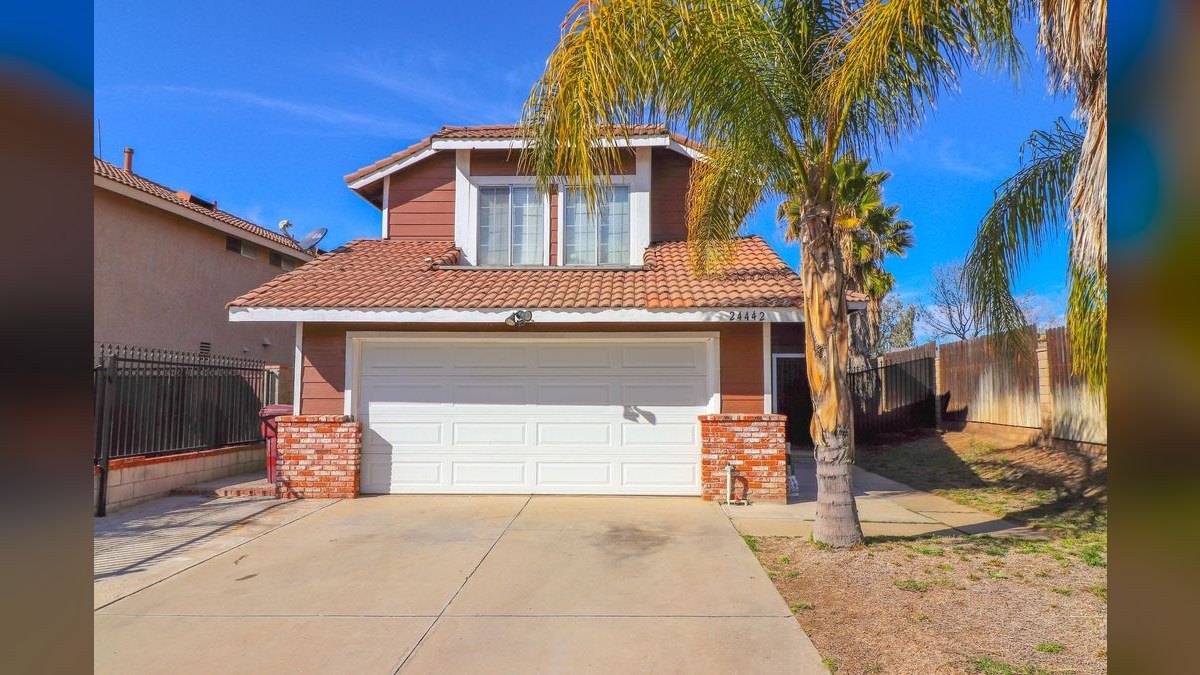 How do I find a fractional CRO in Oxnard in 2027?