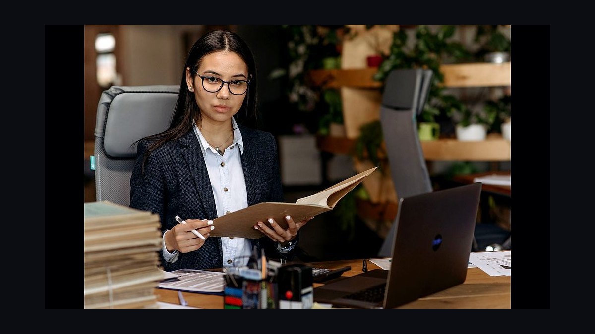 Where do I find an outsourced CRO in Las Vegas in 2027 — figure 6