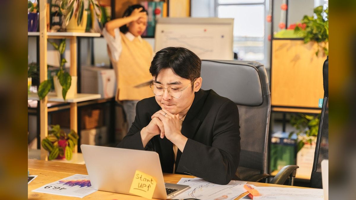 How do I hire an interim CRO for an AI startup company — figure 3