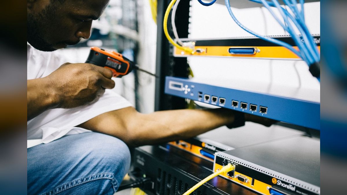 How do I hire an interim CRO for a hardware company — figure 2