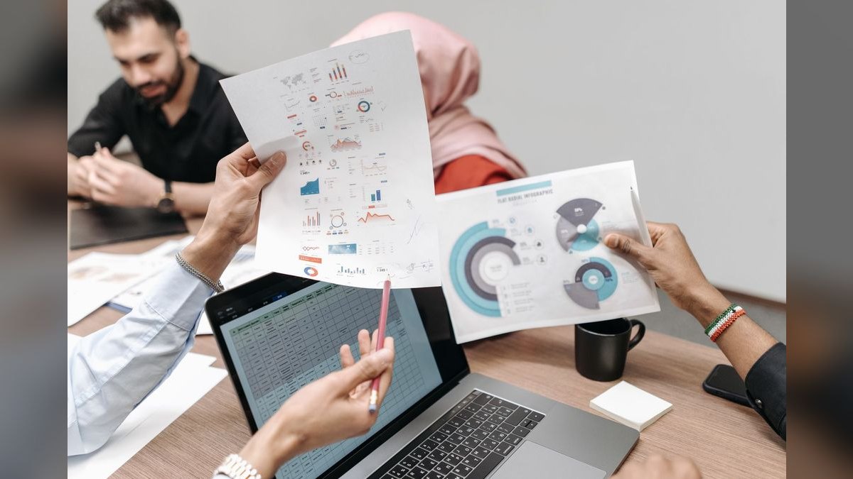How do I hire an outsourced CRO for a martech company — figure 2