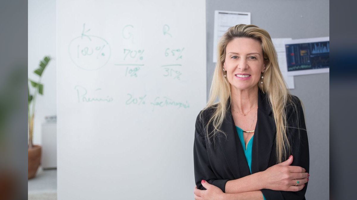 Where do I find a fractional head of revenue in Chandler in 2027 — figure 4