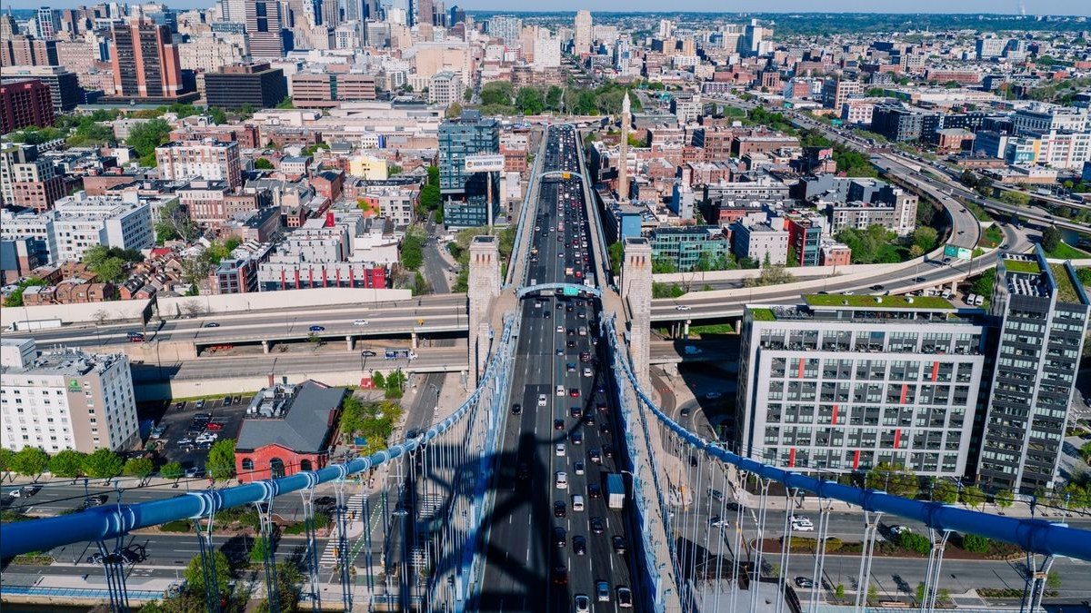 What does a fractional CRO cost in Anacostia in 2027?