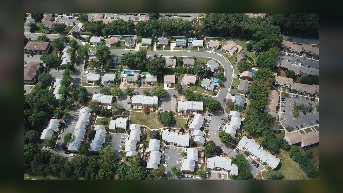 Who is the best fractional CRO in Gaithersburg in 2027 — figure 10