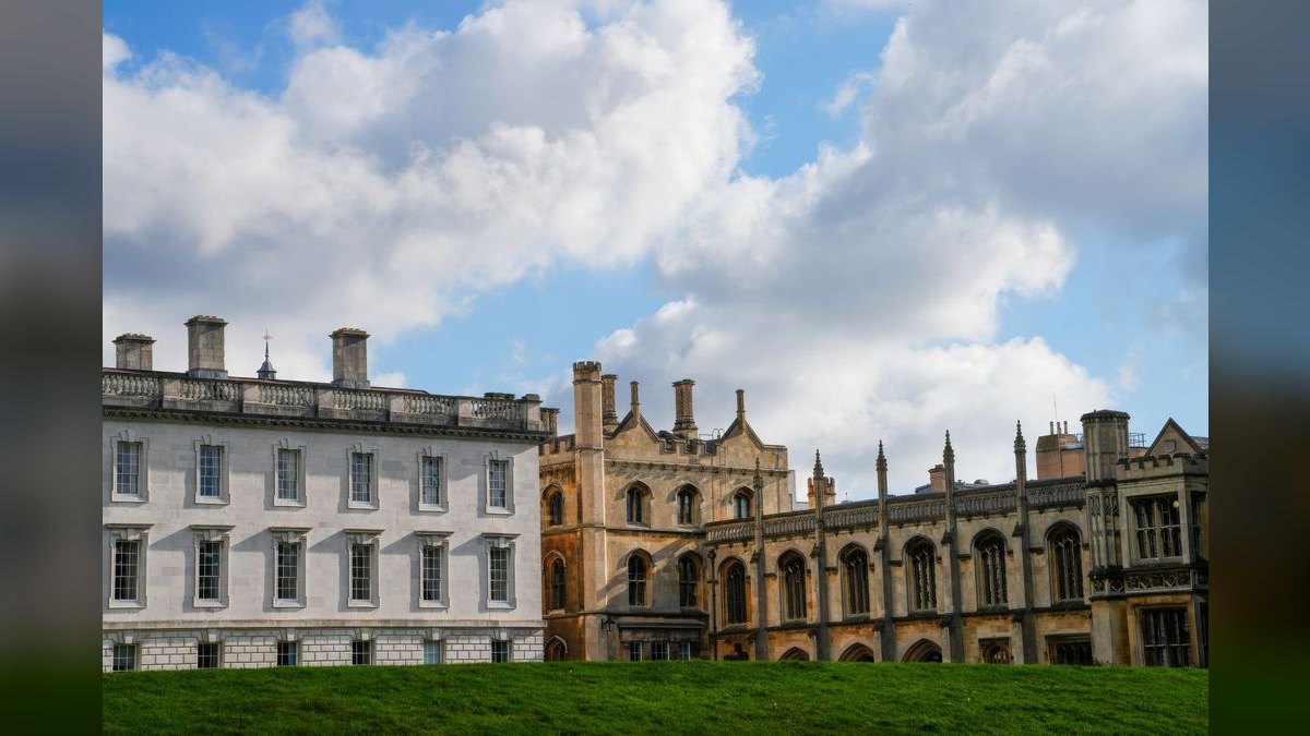 Should I hire a fractional CRO in Cambridge in 2027?