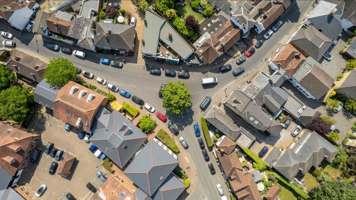 How do I find a fractional CRO in Brentwood in 2027?