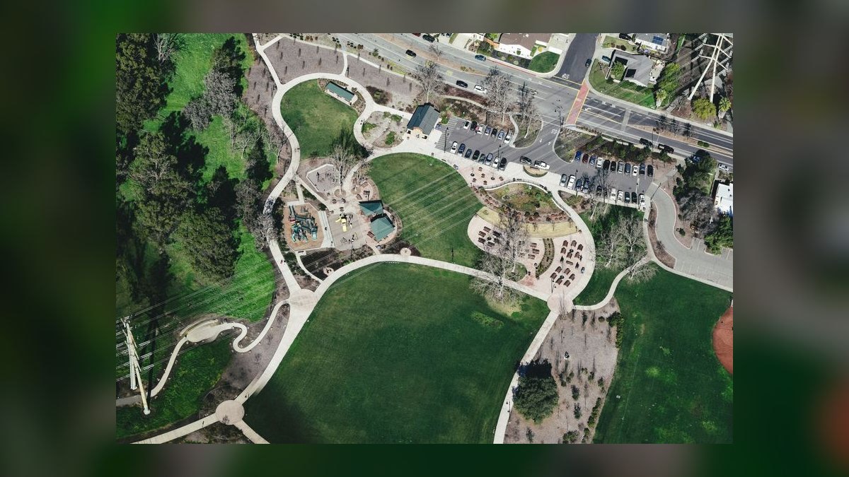 Who is the best fractional CRO in Langley Park in 2027 — figure 10