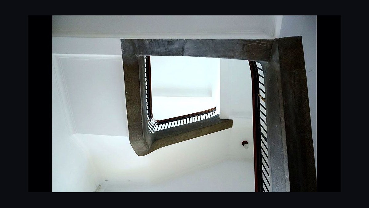 How do I hire a fractional CRO in Sharpsburg in 2027 — figure 7