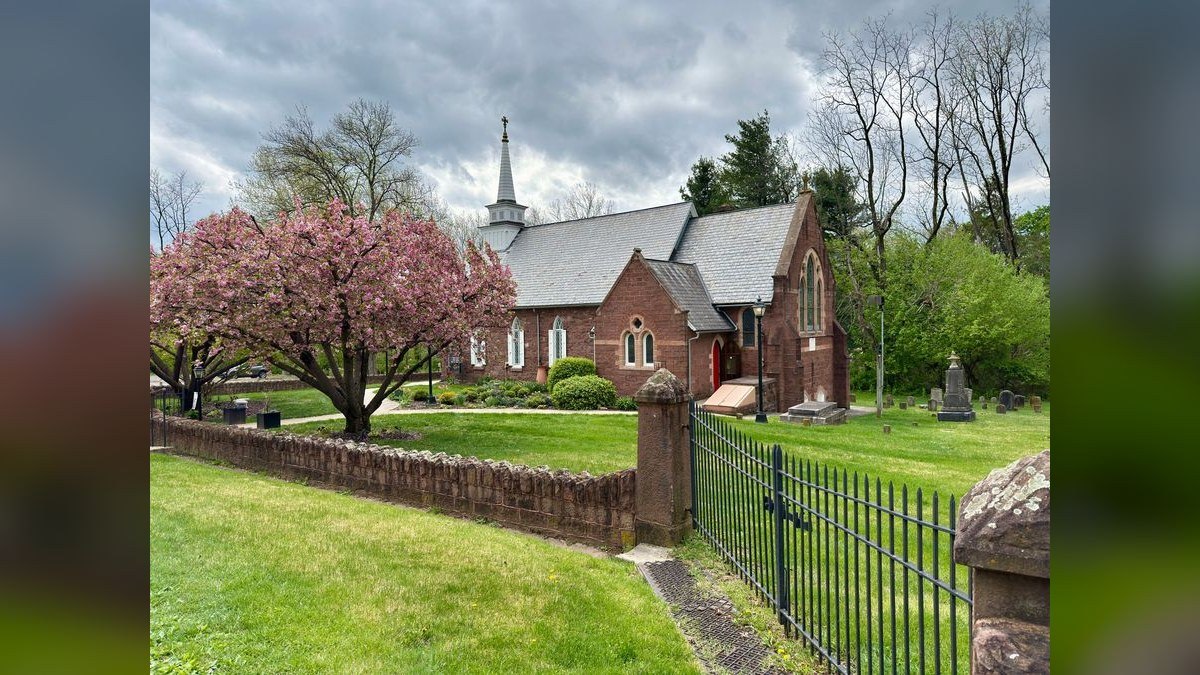 How do I find a fractional CRO in Taneytown in 2027?