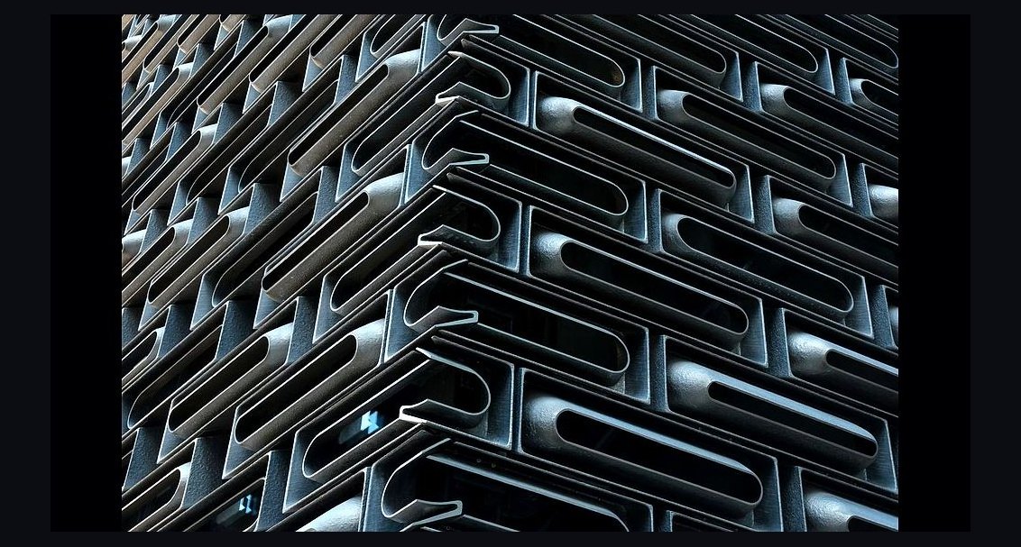 What's the difference between a CRO and a VP of Sales for a manufacturing company in 2027?