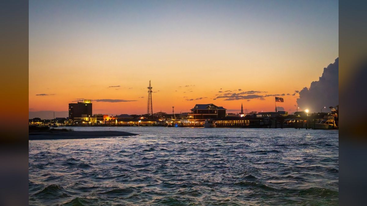 How do I hire a fractional CRO in Pensacola in 2027 — figure 6