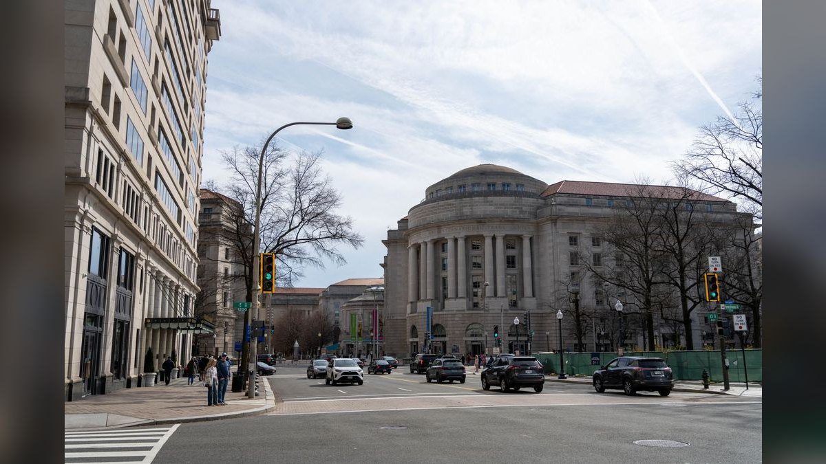 What should I look for in a fractional CRO in Washington DC — figure 3