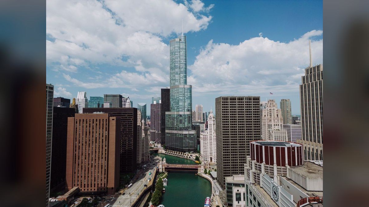 How do I hire a fractional CRO in Chicago in 2027?
