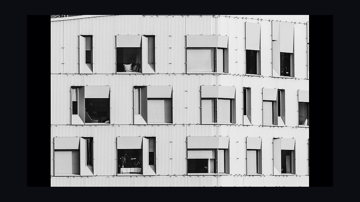 Where do I find a fractional CRO in Oakland in 2027 — figure 2