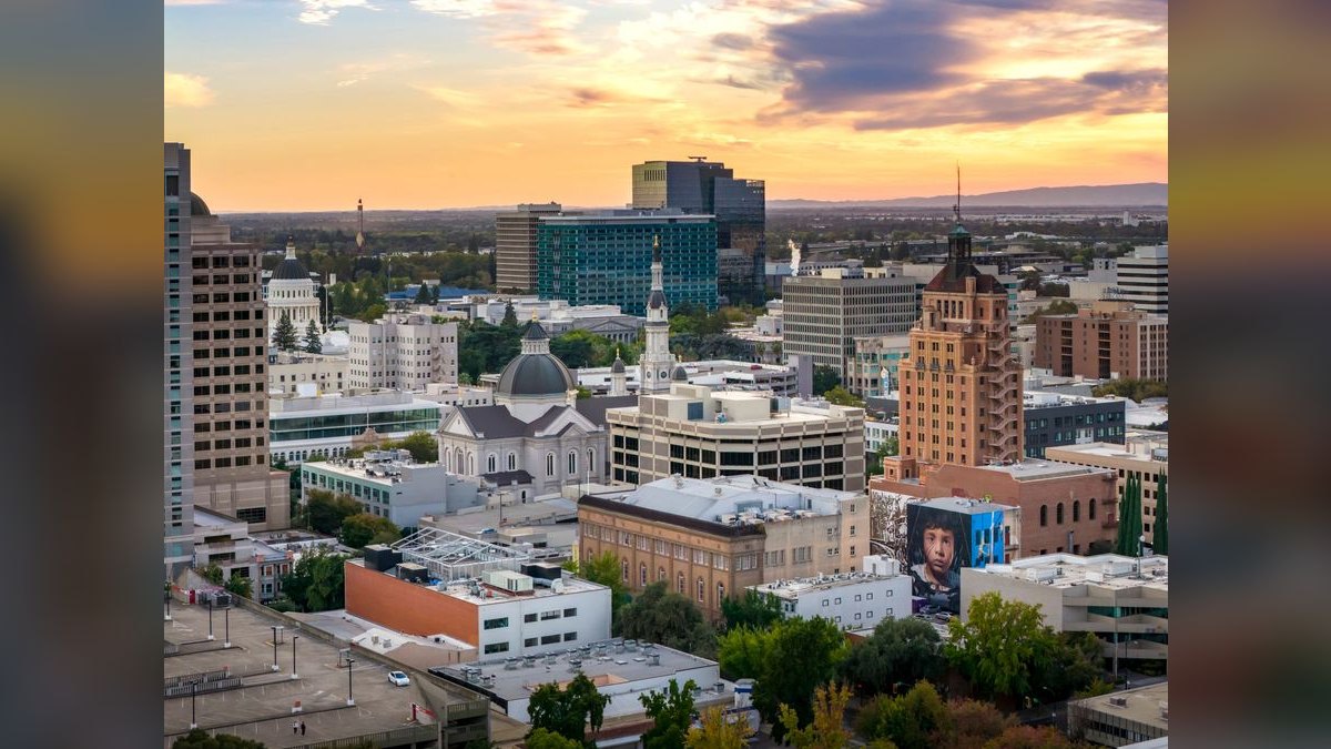 How do I hire a fractional CRO in Bakersfield — figure 3